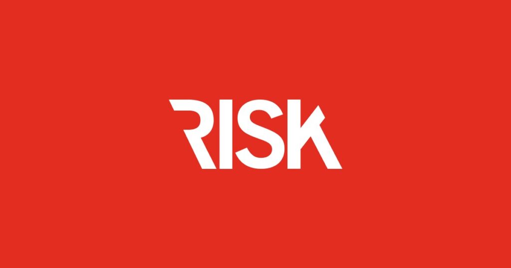 Logo van Risk Verzekeringen met moderne uitstraling.